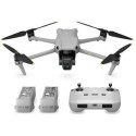 (963895) DJI Air 3 Fly More Combo - Portable Drone, DJI RC-N2, 48MP photo, 4K 100fps / FHD 200fps camera with gimbal, max. 6000m height / 75.6 kmph speed, flight time 46min, Battery 4241 mAh, 720g (3 batteries, 6 pairs propellers, charging hub, bag)